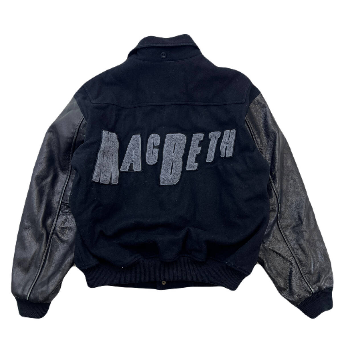 マクベス レザースリーブ 袖革 スタジャン オールブラック メンズ Lサイズ アワードジャケット 背中ロゴ ●AA347拍卖