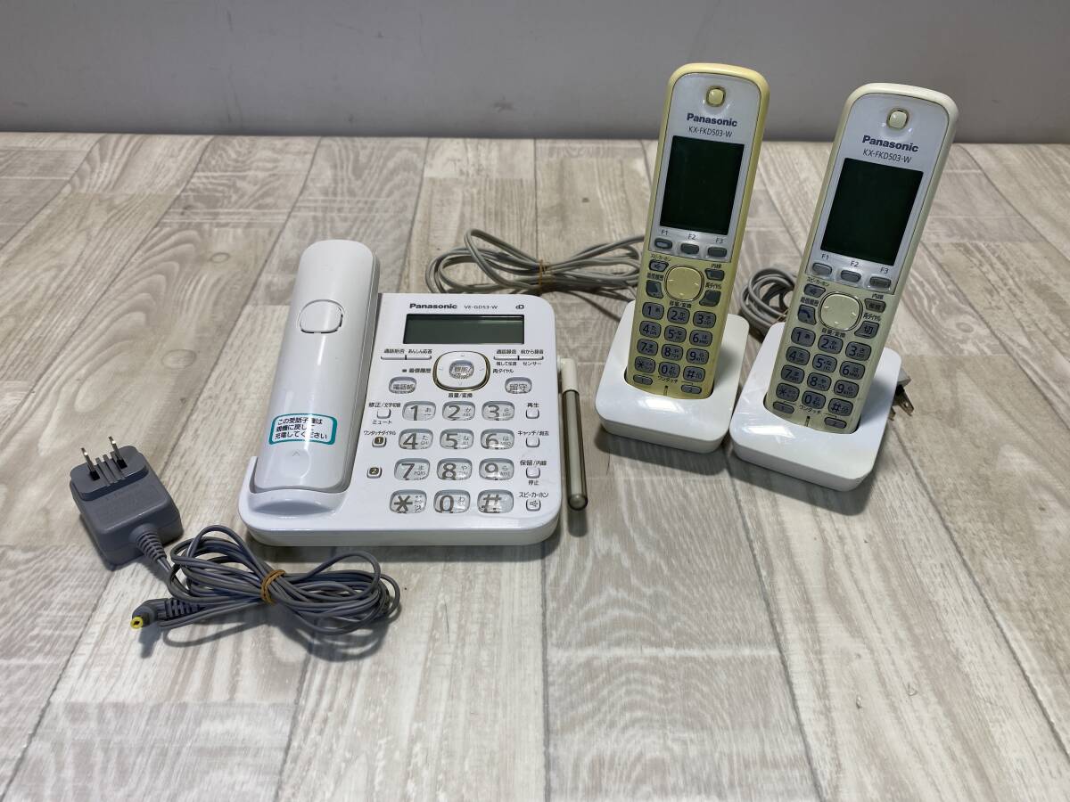 ☆パナソニック Panasonic 子機 電話 まとめ コードレス電話機 親機 充電器 【通電確認済/現状品】 (PN5K-14) 拍卖