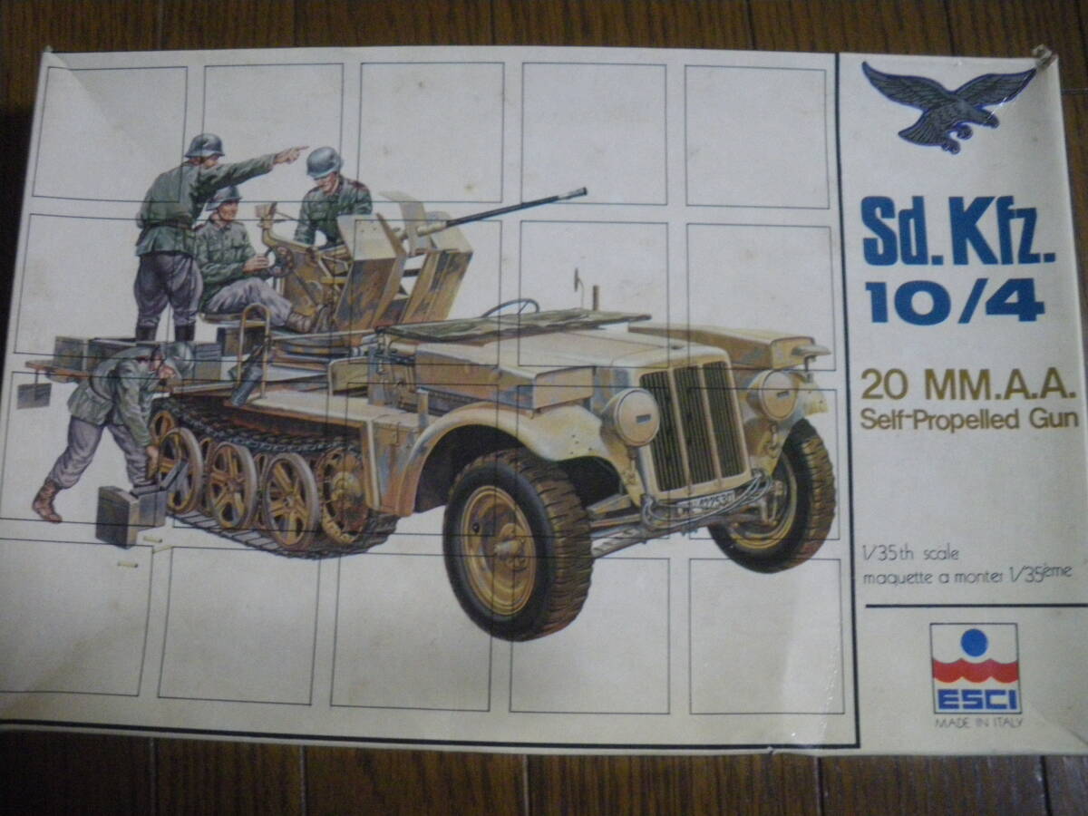 ESCI エッシー 1/35 1トン ハーフトラック 対空機関砲 Sd.Kfz 10/4 20mm A.A.Self-Propelled Gun 同梱、郵送可拍卖