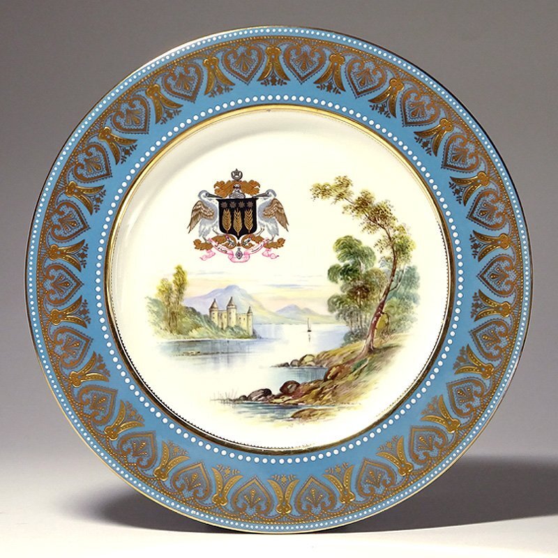 慶應◆1940年代 英国王室御用達【MINTON ミントン】製 ナワーブ(君主)のために制作 金彩エナメル装飾 バハワルプル紋章入り飾皿 直径25.5cm拍卖