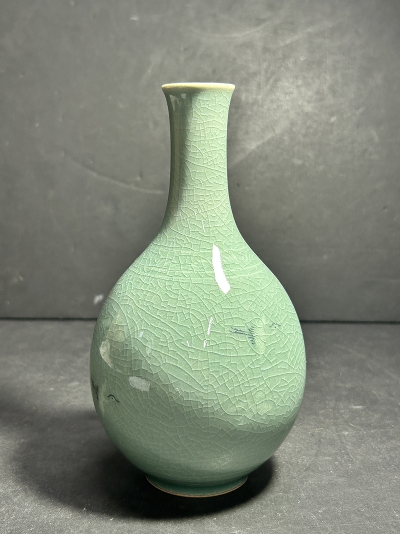 ● コレクター必見 張英安 寿安 高麗青磁 徳利 酒器 象嵌雲鶴文徳利 工芸品 コレクション Zr697拍卖