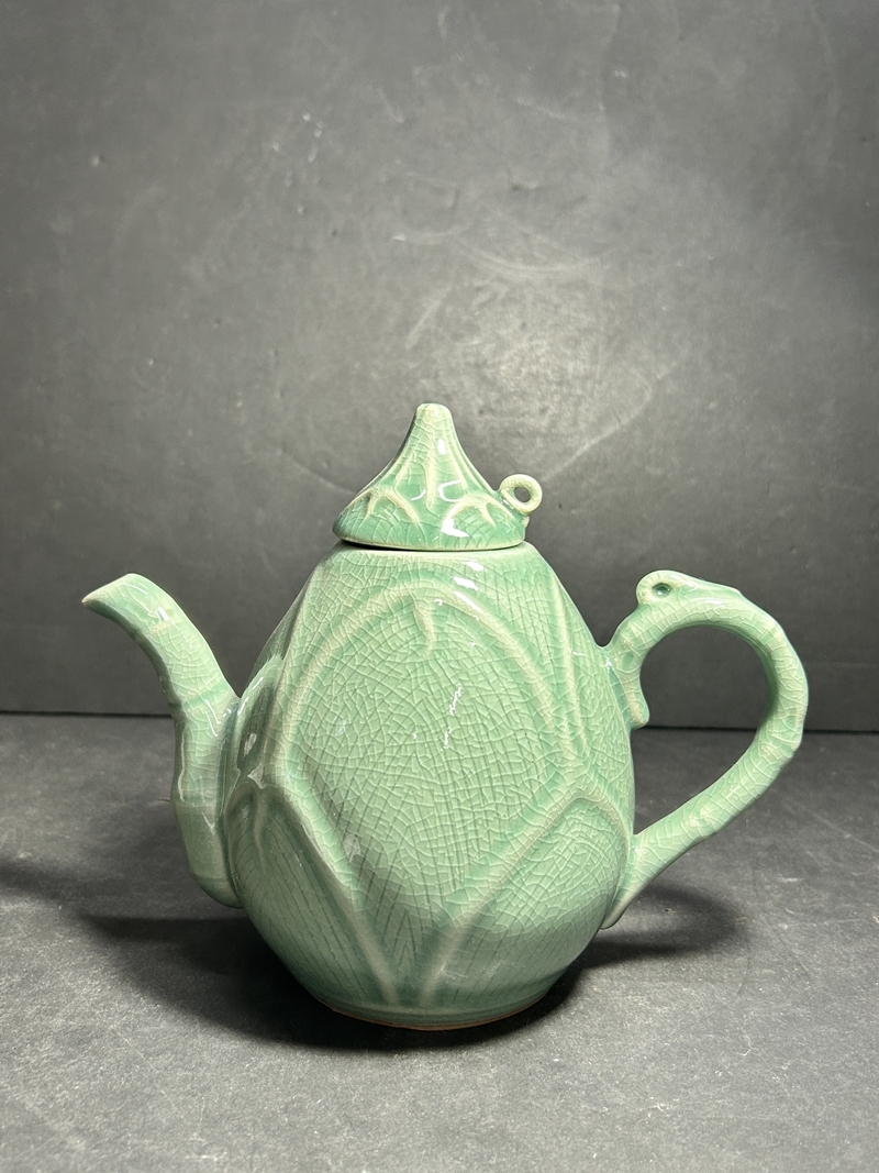 ● コレクター必見 張英安 寿安 高麗青磁 竹節文注子 急須 茶器 ポット 工芸品 コレクション Zr706拍卖