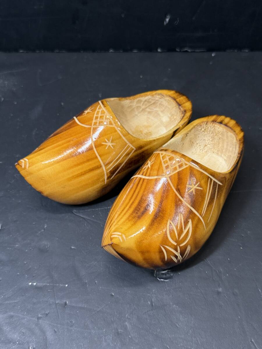 ★コレクター必見 木製 木靴 くつ オランダ クロンペン? 木工芸 木彫り 置き物 飾り オブジェ コレクション Se112拍卖