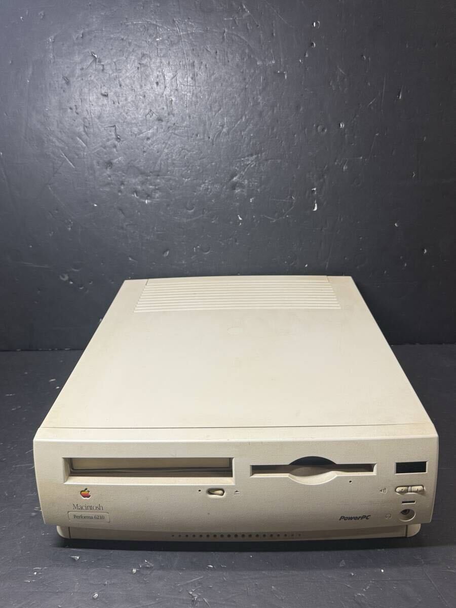 コレクター必見 Apple Macintosh Perfoma 6210 M3076 1995年製 アップル パーソナルコンピュータ 動作未確認 ジャンク コレクション Se196拍卖