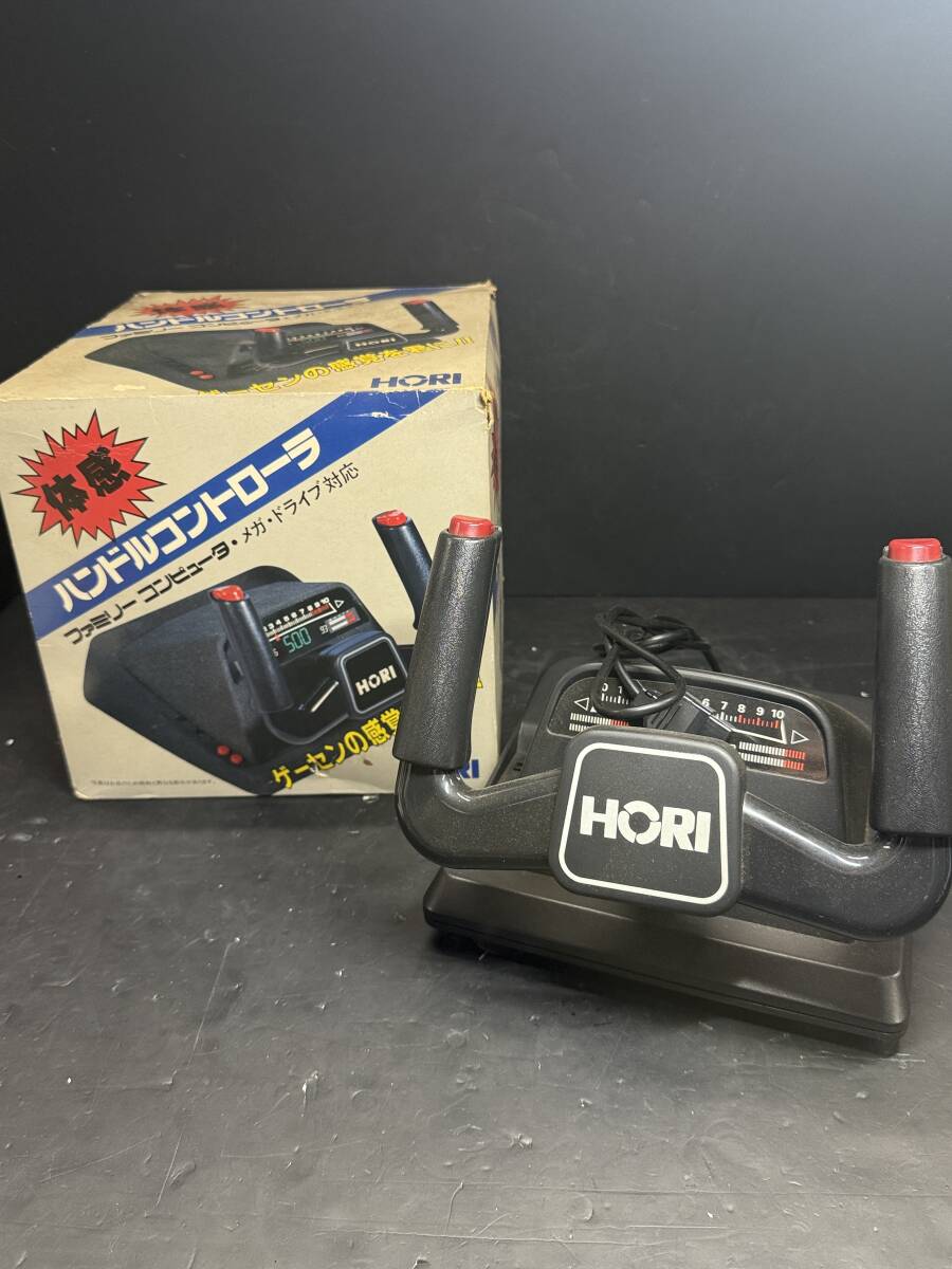 ★コレクター必見 HORI ハンドルコントローラー ファミリーコンピュータ・メガドライブ対応 動作未確認 ジャンク Se281拍卖