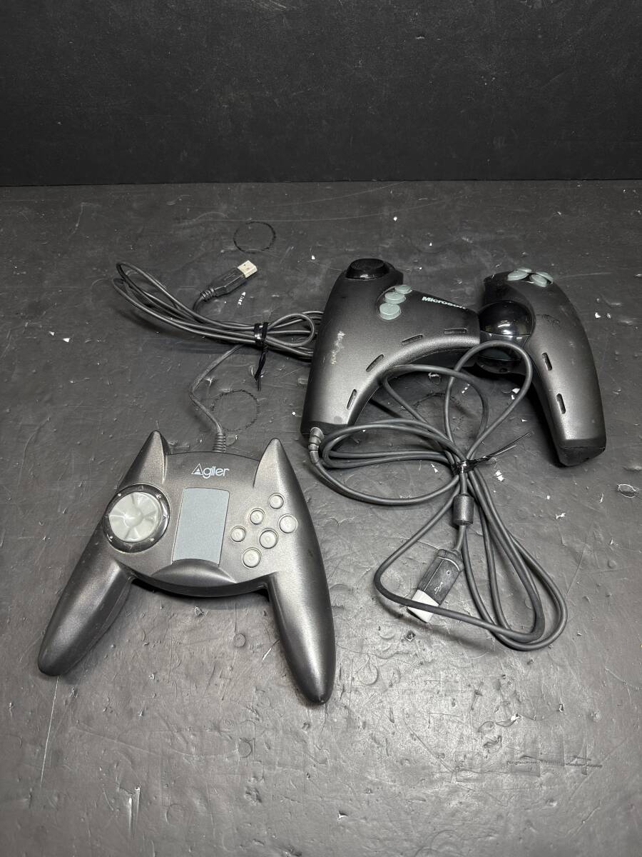 ★コレクター必見 JOYPAD/SideWinder Dual Strike コントローラー 2点まとめ 動作未確認 ジャンク Se282拍卖