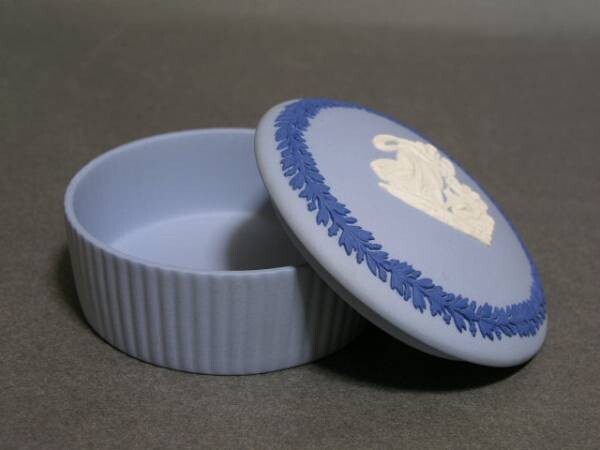 ◎新品 ウェッジウッド 3色ジャスパー 綺麗な蓋物◎sh拍卖