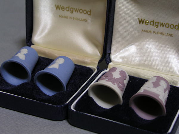◎ウェッジウッド ジャスパー シンブル 指貫4点 英皇太子とダイアナ妃結婚記念◎箱付拍卖