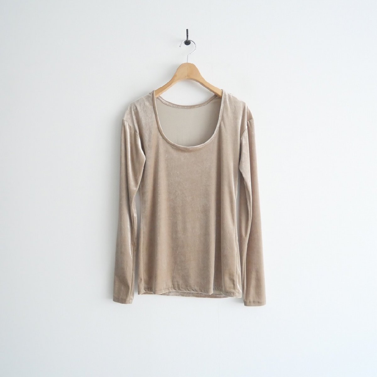 BACCA / TOMORROWLAND バッカ トゥモローランド / inner piece ベロアジャージー カットソー M / 35032403004 / 2401-0720拍卖