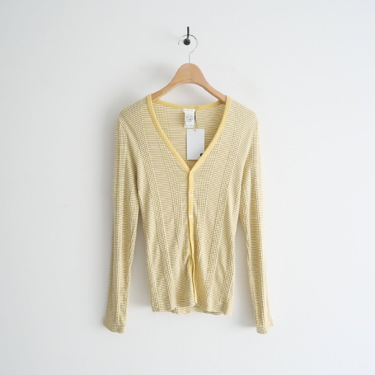 2023SS / GALERIE VIE ギャルリーヴィー / コットンランダムリブ Vネックカーディガン / 23033103313 / 2401-0802拍卖