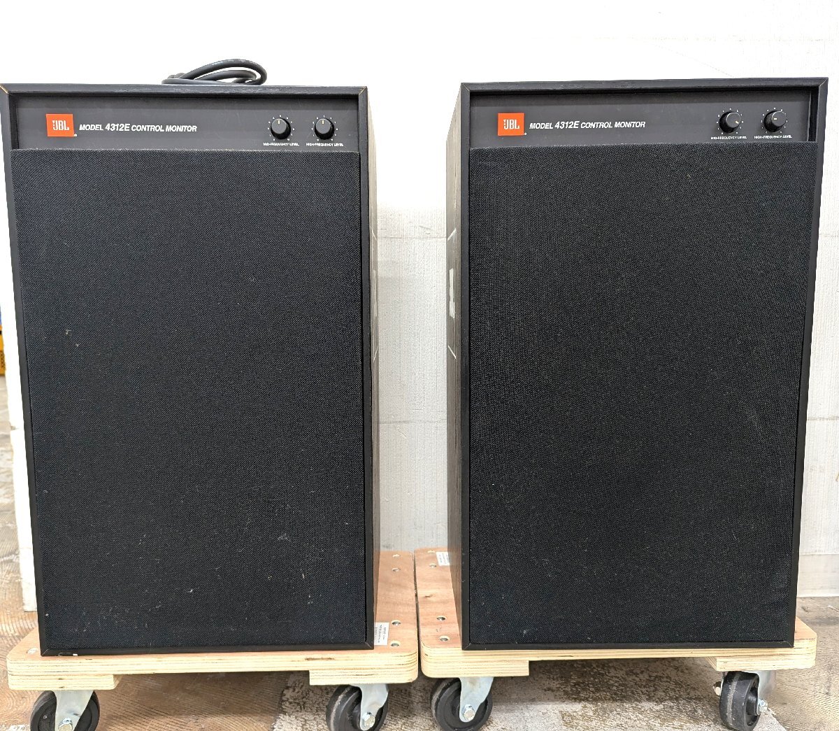 JBL 詳細不明 3way スピーカー ペアセット 4312E ユニット交換あり スピーカー ※ジャンク《U9329拍卖