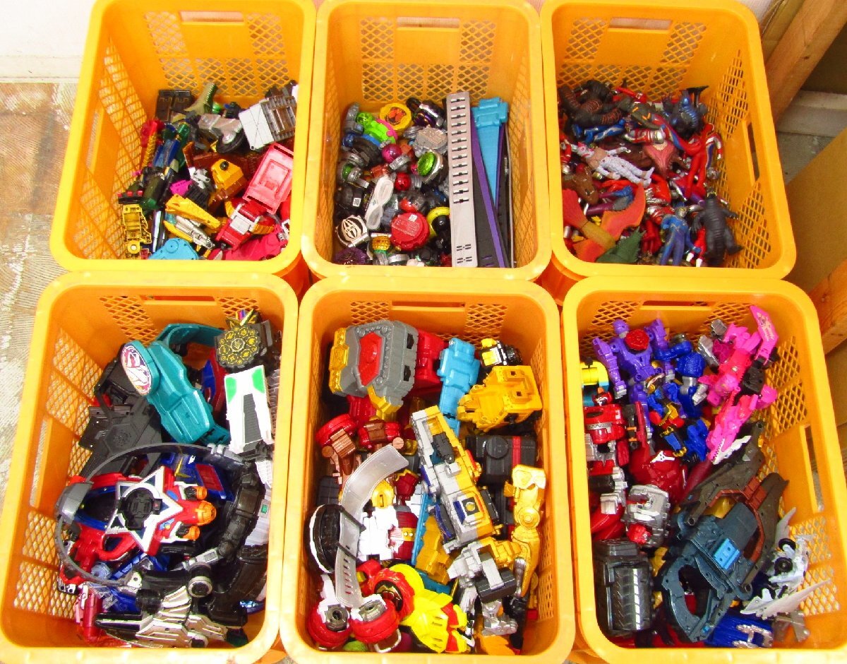 仮面ライダー 戦隊ヒーロー 他 変身ベルト・ロボット・武器・ その他 特撮 トイ 等 大量 まとめ セット ジャンク品▽Y2934拍卖