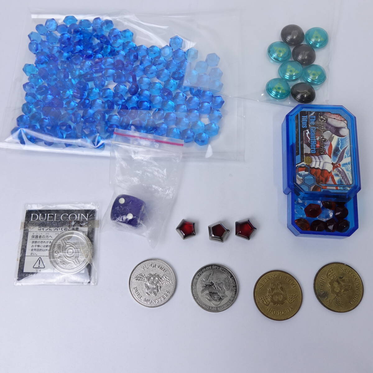 遊戯王 デュエルコイン オリジナルカウンター 千年パズル ウジャト眼 サイコロ バトルスピリッツ ブルーコア ソウルコア コアケース_E0584拍卖