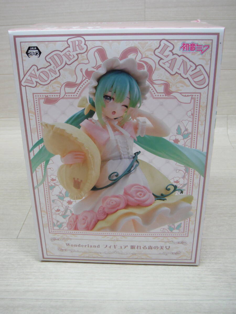 08/H514★初音ミク Wonderland フィギュア 眠れる森の美女★プライズ★未開封・箱ダメージあり拍卖