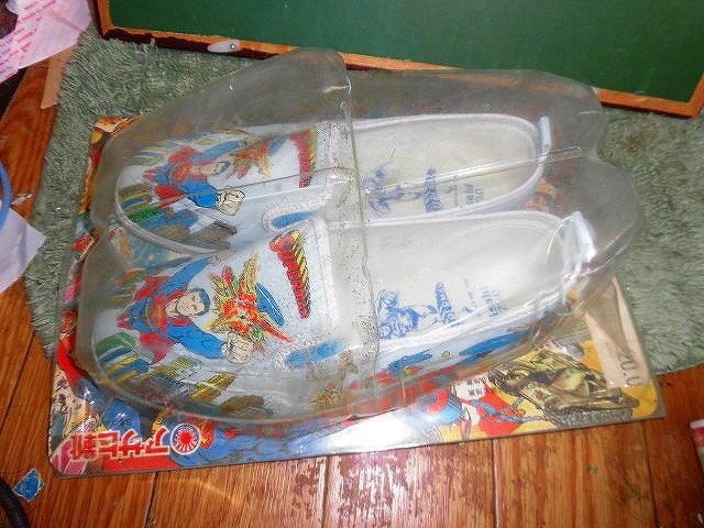 T20 未使用靴 スーパーマン 20号 外ケース小痛みよごれがあります 拍卖