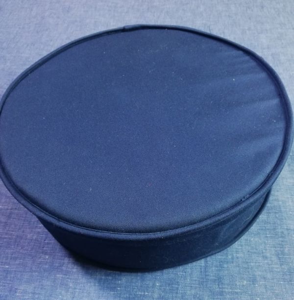 新品 スライドクッション 紺拍卖