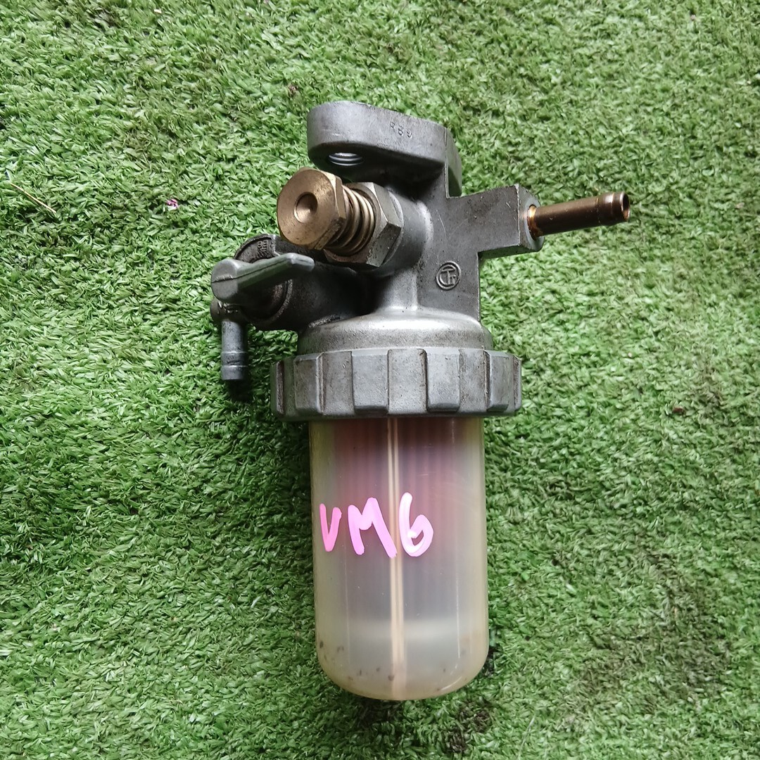 MITSUBISHI コンバイン VM6 燃料 フィルター コック ディーゼル 軽油 倉庫内保管 エンジン 三菱 ミツビシ 割れ無し 拍卖