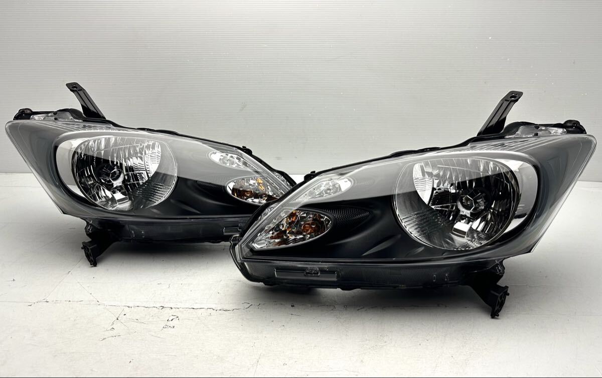 ★美品★当日発送★ホンダ フリード FREED GB3 GB4 前期 ヘッドライト 左右セット KOITO 100-22838 キセノン HID レべ付 打刻 N0 (N269)拍卖