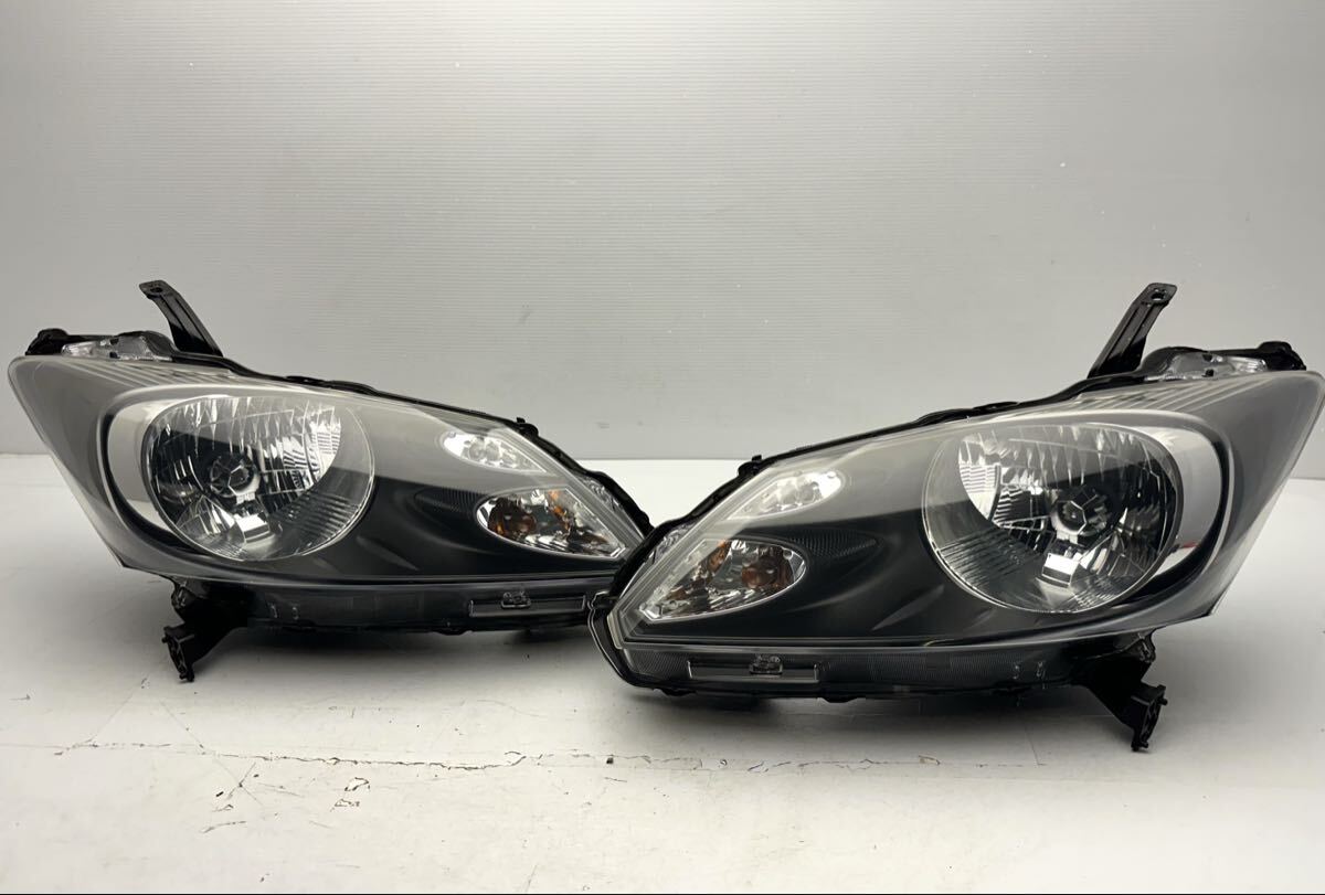 ★当日発送★美品★ ホンダ フリード FREED GB3 GB4 前期 ヘッドライト 左右セット KOITO 100-22838 キセノン HID レべ付 打刻 N0 (T265)拍卖