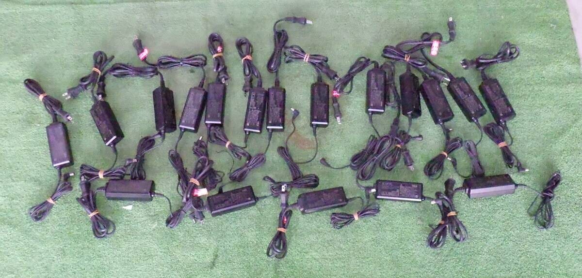 Y583# ACアダプター DC12V 1.25A NEC マグナスコミュニケーションズ CVY1212C-2451Z 電源コード 18個まとめ拍卖