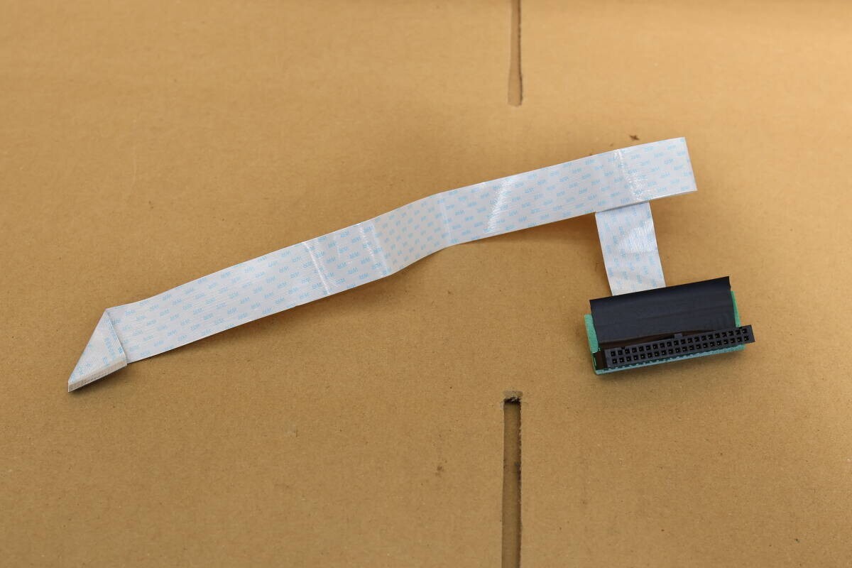 Y852#動作品Toshiba DVDドライブ SW-9576-E RD-S300 用 コネクタケープル RDXS41-01-01拍卖