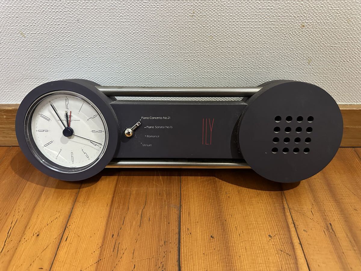 モダンデザイン メロディー時計 ILY メロディアラーム 置時計/壁掛け アナログ ミニマルデザイン 北欧風 インテリア拍卖