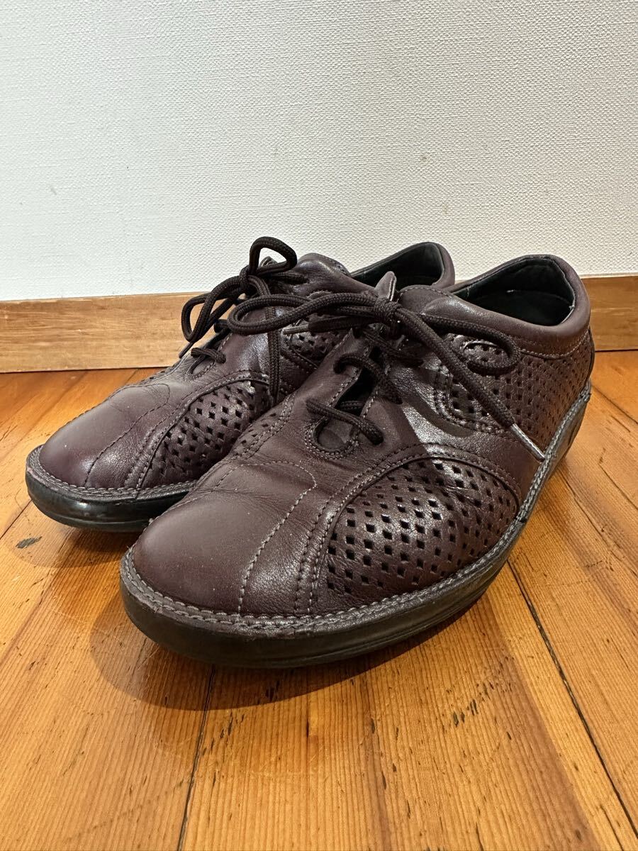 Strber ストレバー パンチングレザー コンフォートシューズ ワインレッド系 2 サイズ5(23.5〜24cm相当)レザーシューズ 中古拍卖