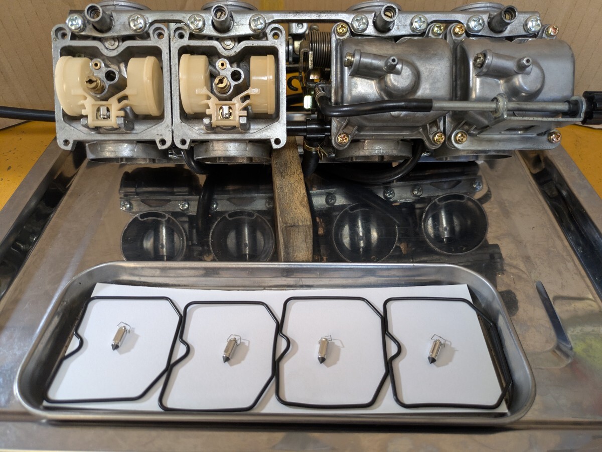 カワサキケイヒンCVK30 32フロートガスケットとフロートバルブセット ゼファー400 Χ 550 750 GPZ400F拍卖