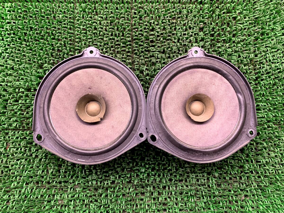 即決値段 動作OK Z3-1 ダイハツ ムーヴ L150S 純正 ドア スピーカー 2個 前後左右共通 L250S L650S L350S L550S 等 86150-B2030拍卖