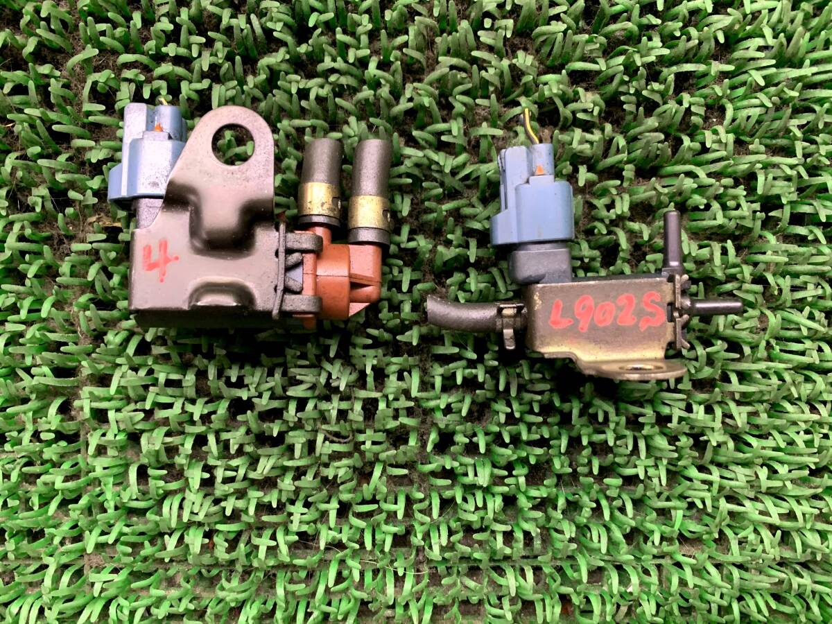 即決値段 動作OK ダイハツ ムーヴ L902S ソレノイドバルブ バキューム スイッチング 電磁ソレノイド センサ 2点.拍卖