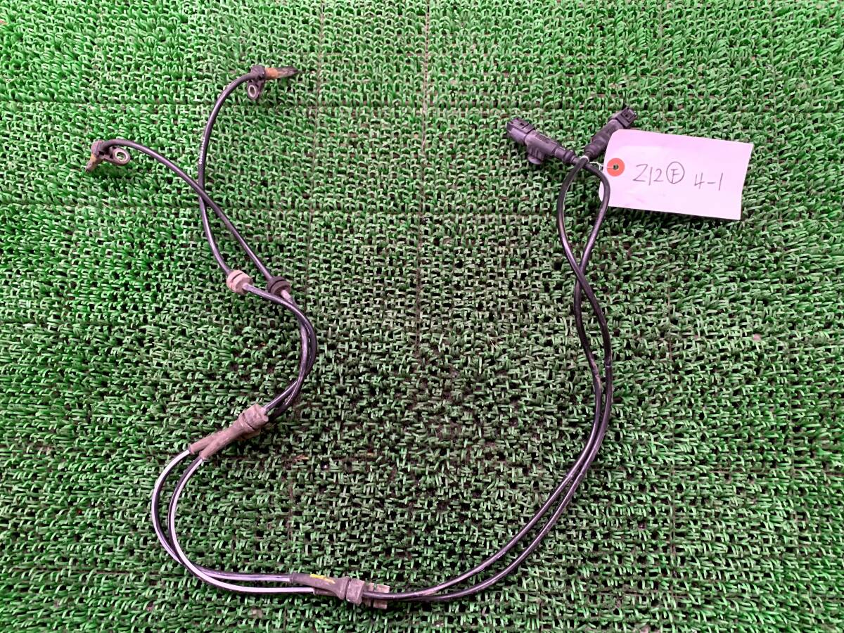 即決値段 動作OK Z4-1 日産 キューブ Z12 YZ12 純正 フロント ABS センサー ブレーキセンサー 左右セット拍卖