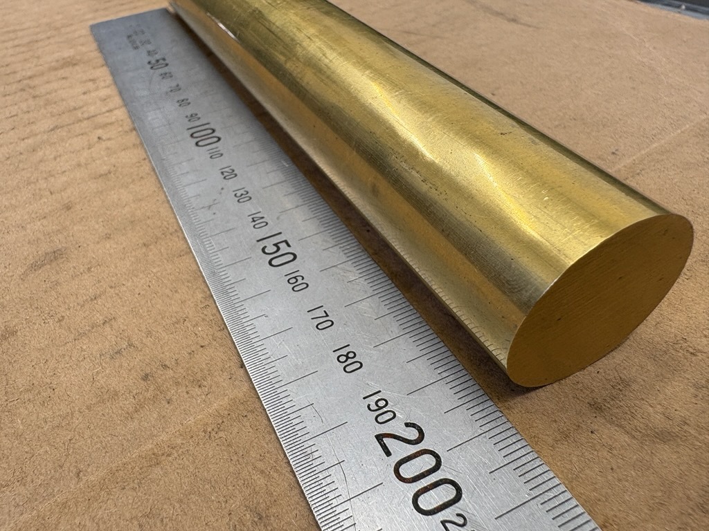 真鍮 丸棒 Φ30 長さ198mmくらい 約1.1kg 残材 端材拍卖