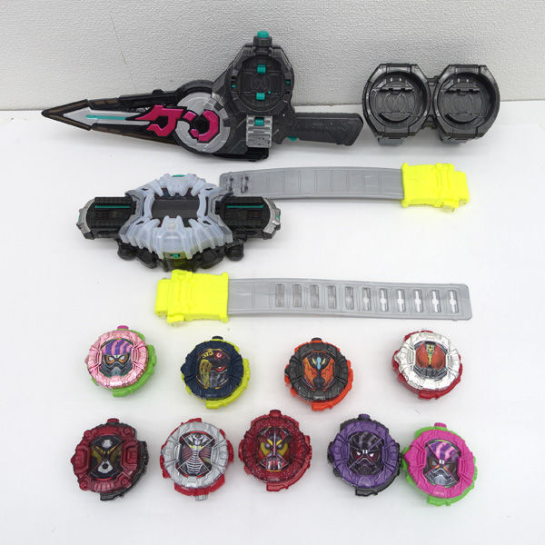 ★ BANDAI バンダイ 仮面ライダージオウ おもちゃセット おまとめ DXジクウドライバー 字換銃剣DXジカンギレードなど 中古品 (0220540693)拍卖