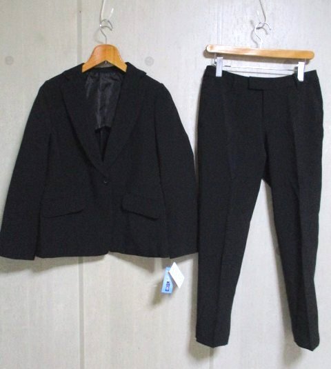 g156 Newlyme 1釦パンツスーツ サイズ11AR 黒 92拍卖