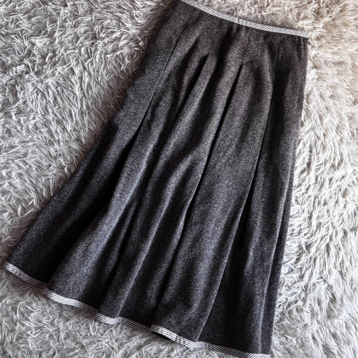 ⑤ 日本製 センソユニコ Sensounico ふんわり スカート 38拍卖