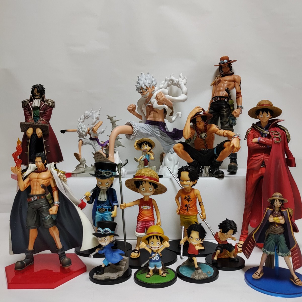 ワンピース フィギュア エース ルフィ サボ 三兄弟 ニカルフィ ロジャー ONEPIECE まとめてセット KING OF ARTIST ポートガス・D・エース拍卖