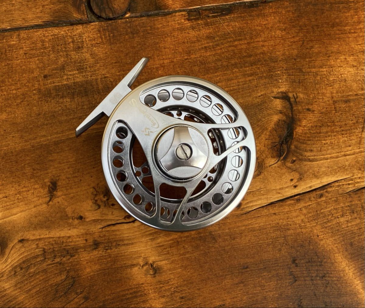 フライリール フライフィッシング シルバー 渓流釣り ヤマメ イワナ 5/6拍卖