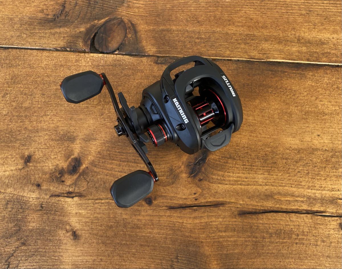 新品未使用 KASTKING ベイトリール BRUTUS バス釣り 左ハンドル ハイギア kastking 拍卖