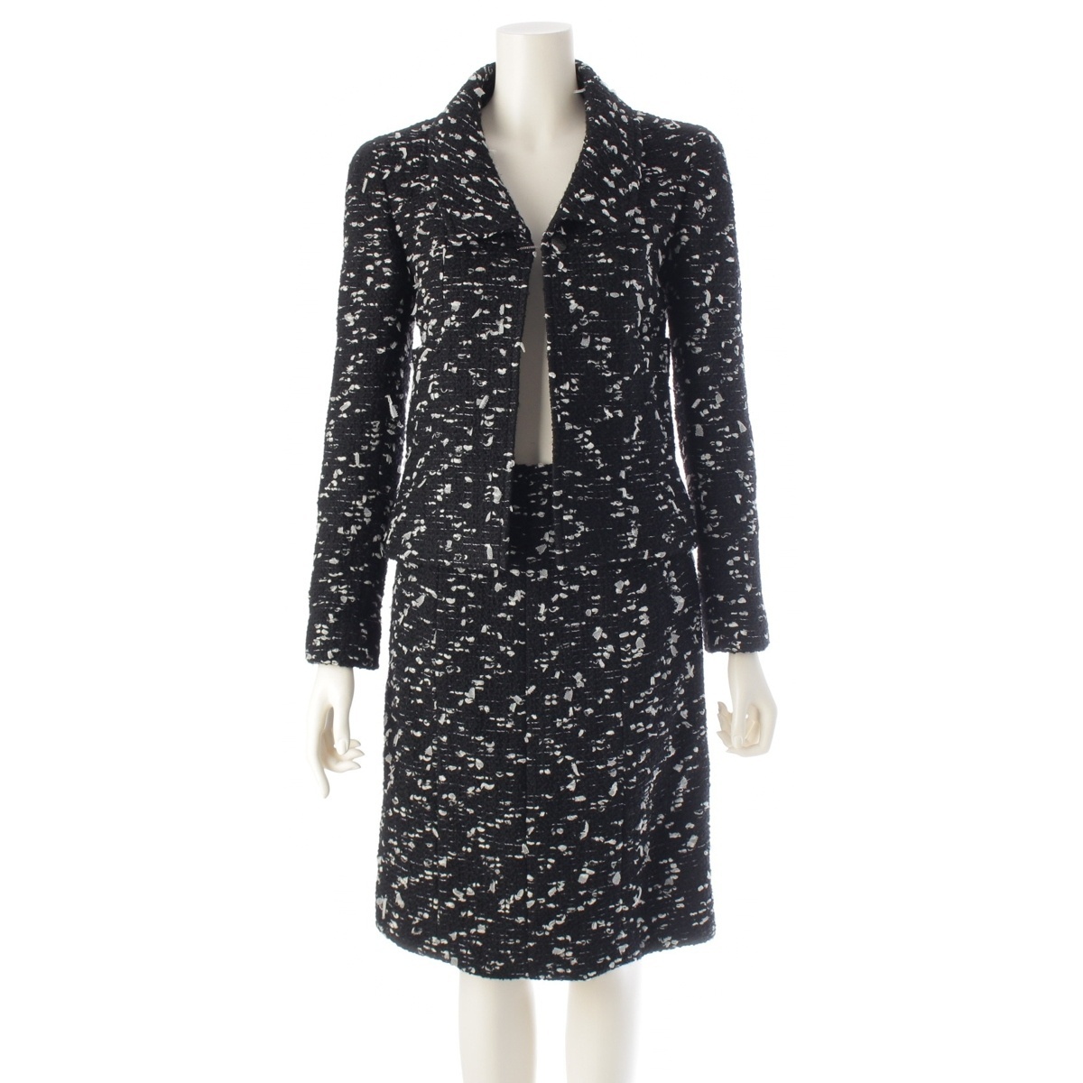 シャネル 02A ツイード スーツ ジャケット スカートセットアップ P20314 ブラック 36【中古】拍卖
