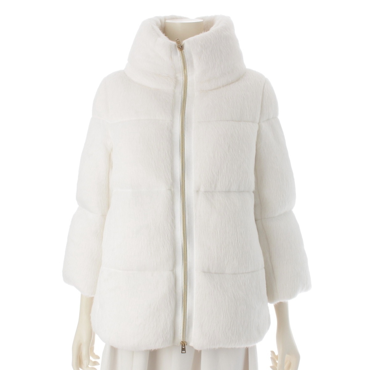 ヘルノ エコファー ダウンジャケット PI067DR ホワイト 40【中古】拍卖