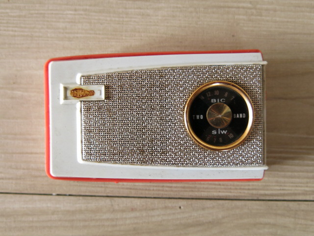 【現状渡し】SONY・ソニー「TR-724」トランジスタラジオ BC/SW レトロ ビンテージ拍卖