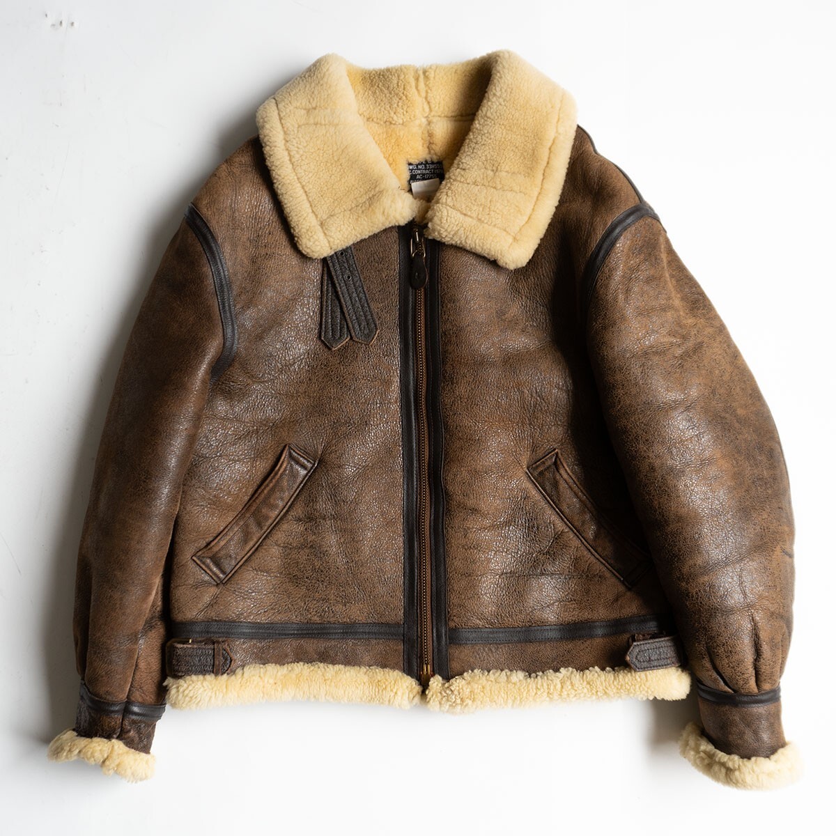 【雰囲気抜群/ビッグサイズ】AVIREX【B-3 ムートンボンバージャケット】44 ブラウン アヴィレックス フライト レザー ジャケット 25101265拍卖