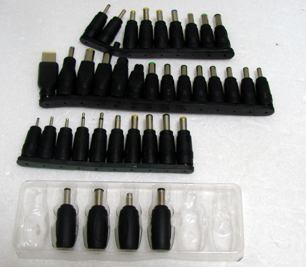 マルチ電源用? DCプラグ たくさん 37個拍卖