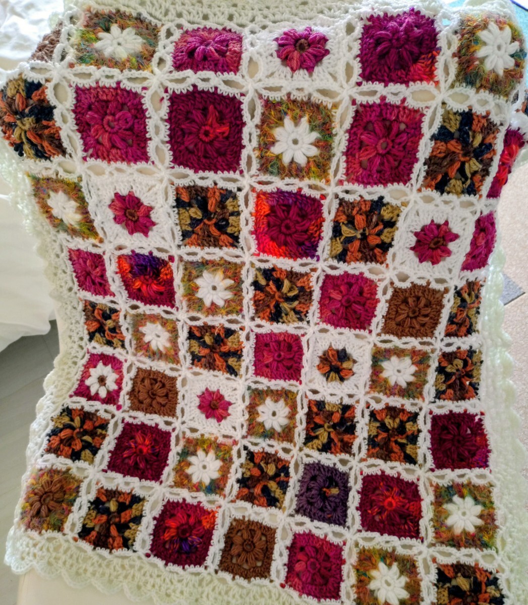 手編み かぎ針編み ハンドメイド ブランケット モチーフ編み マルチカバー モチーフつなぎ ひざ掛け 膝掛け拍卖
