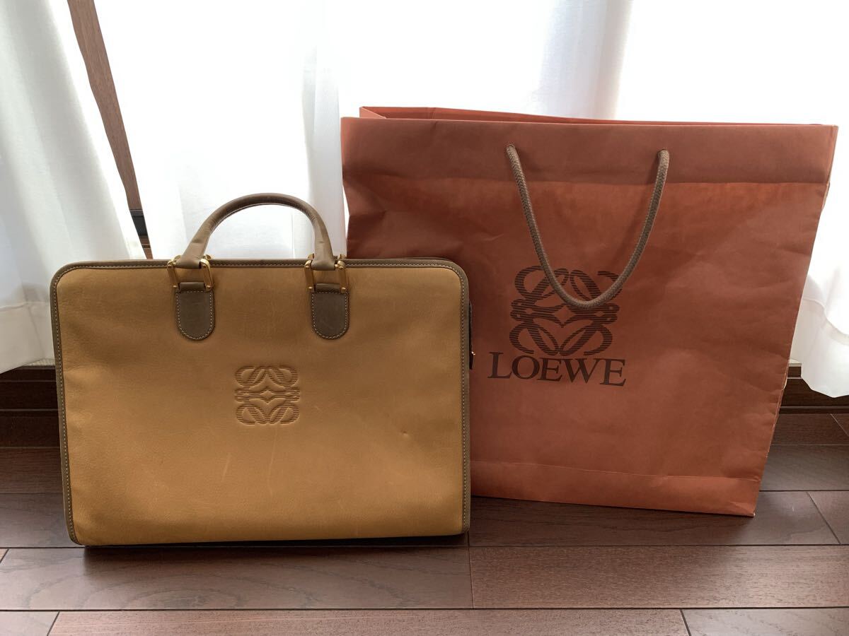 【皇室御用達】LOEWE(ロエベ)ビジネスバッグ 送料込!拍卖