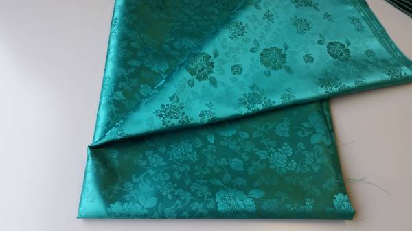 韓国布(チマチョゴリ)ハギレ タン もえぎ色 P SILK100% まとめて決済可拍卖