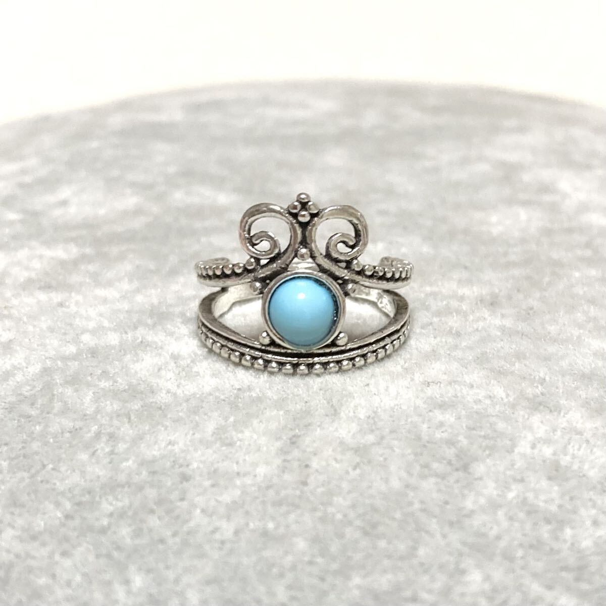 アンティーク調シルバーカラーライトブルーラウンドチャームエスニックデザインリング青水色指輪拍卖