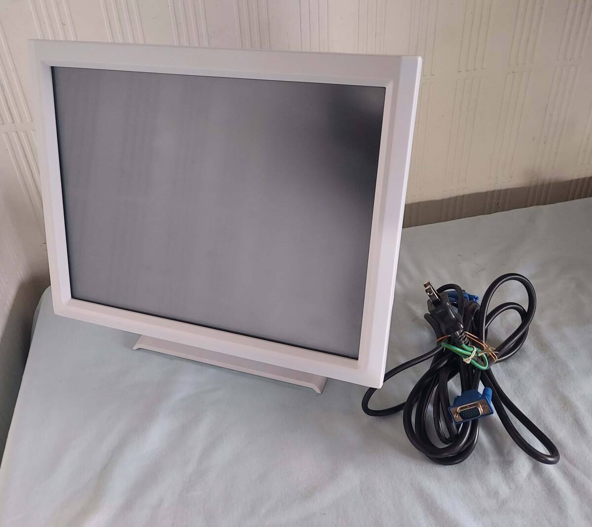 ●iiyama ProLite 15型/タッチパネル液晶ディスプレイ/モニター T1531SR●5拍卖