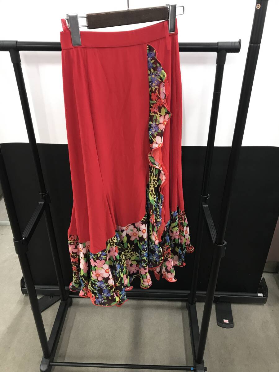 ダンス用 衣装 スカート 花柄 レッド 社交ダンス衣装 現状品 中古品拍卖