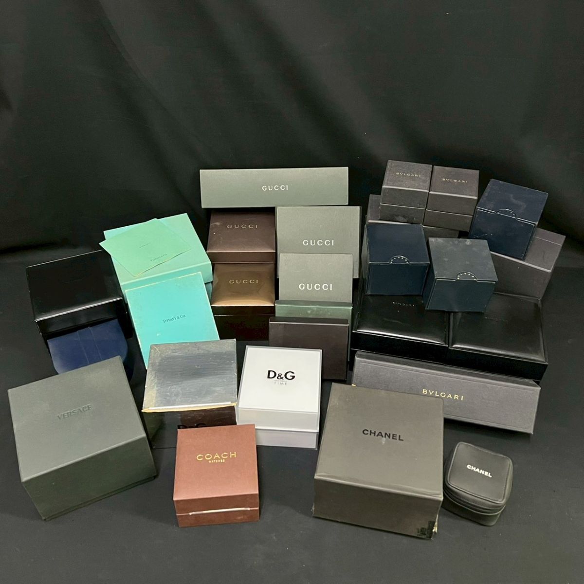 BKg247R 120 ブランド 空箱 まとめ CHANEL/GUCCI/TIFFANY&CO/BVLGARI/COACH/D&G/VERSACE 腕時計 リング ネックレス 冊子拍卖